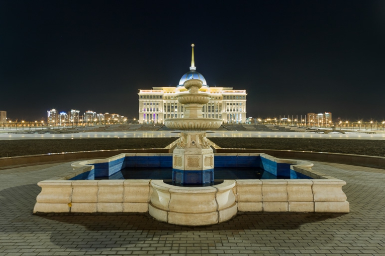 http://www.dietmargunne.com/files/gimgs/th-8_Astana-13.jpg